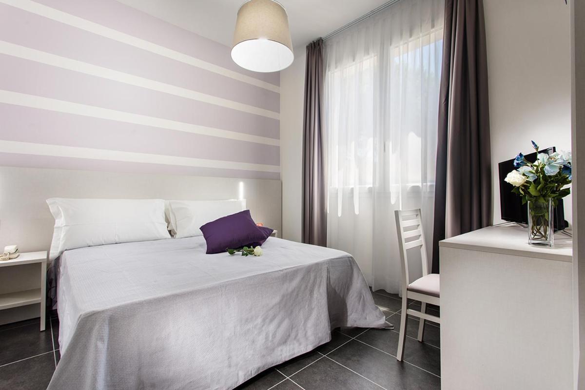 Hotel Star Cesenatico Esterno foto